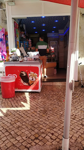 Opinii despre Pastelaria Tuti Fruti în Lisboa - Gastronomia e hotelaria