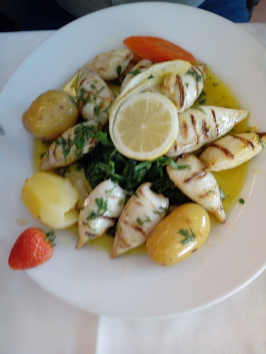 A Tendinha - Gastronomia e hotelaria