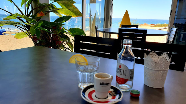 A Gaivota Beach Restaurant Bar