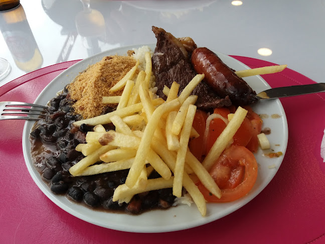 Roberto`s Chicken piri-piri - Gastronomia e hotelaria