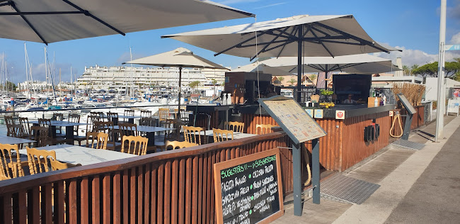 uniko Marina Restaurant Lounge Open Times