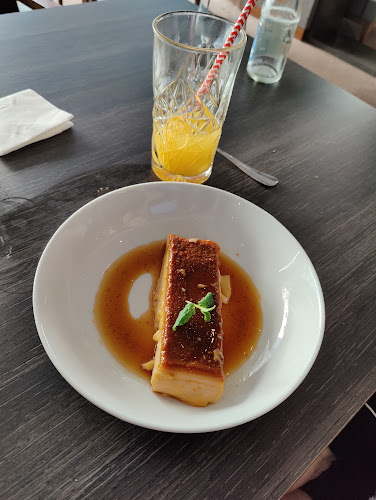 AddVerso Restaurant & Bar