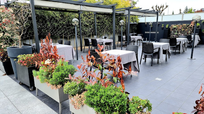 Rua do Brasil 22, 4520-203 Santa Maria da Feira