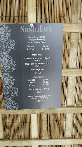 Restaurante Japonês - SUSHI LUX