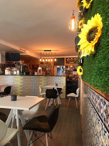 R. Padre Teixeira de Carvalho, 5050-066 Godim