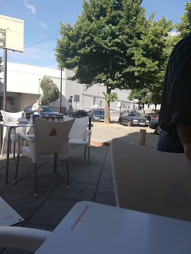 Opinii despre Padaria Serrana - Avenida (Por trás da Polícia) în Vila Real - Gastronomia e hotelaria