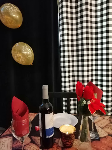 Mercado, Av. Alfredo da Silva, Largo 1º de Maio 24, 2830-301 Barreiro