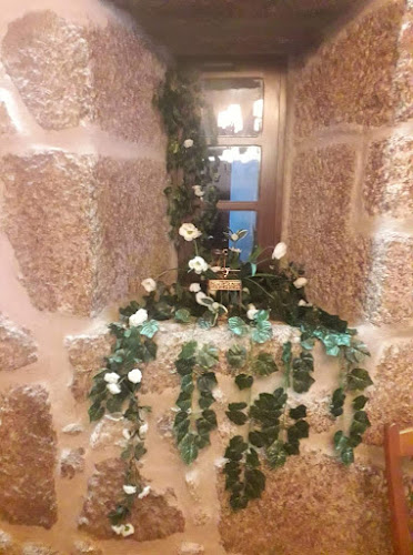 https://www.facebook.com/Quinta-do-Sangrinhal-107875334064134