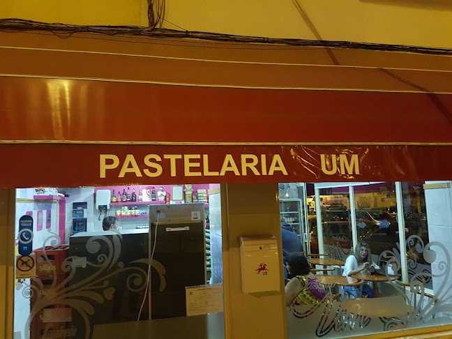 Pastelaria Um - Actividades Hoteleiras, Lda. - Gastronomia e hotelaria