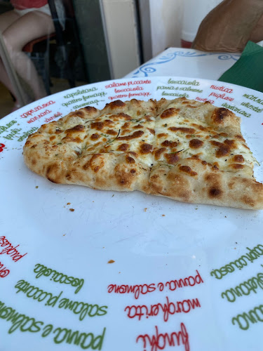 Av. Ria Formosa 29, 8800-591 Cabanas