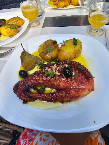 Tv. dos Reis 5, 9000-735 Funchal