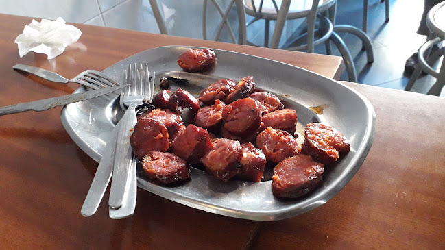 https://www.facebook.com/mantasscafe/