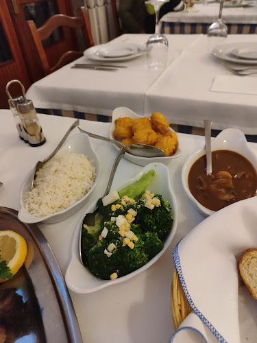 R. Central 71, 2495-122 Loureira