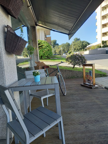 Opinii despre Pastelaria Maria Canela în Santo Tirso - Gastronomia e hotelaria