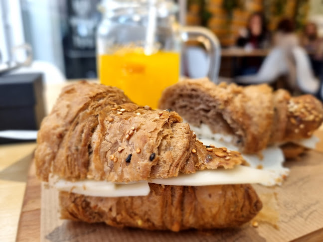 A Confeitaria [na.avenida] - Gastronomia e hotelaria