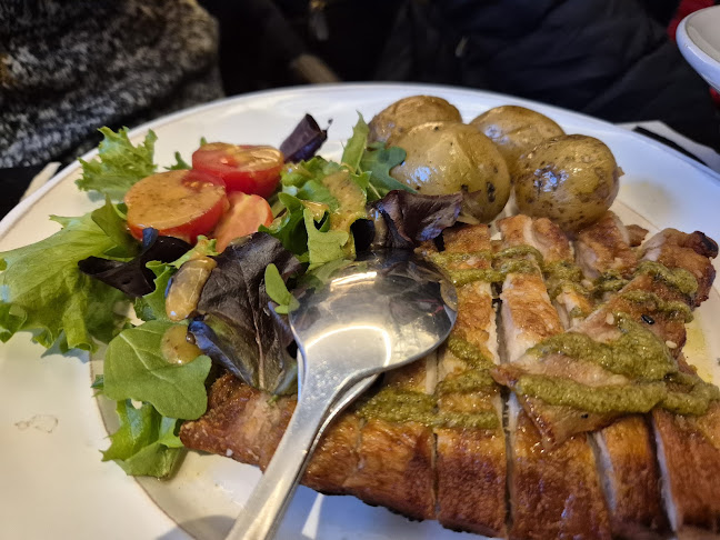Impar Flores - Gastronomia e hotelaria