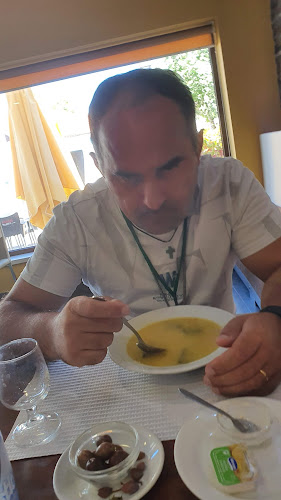 Restaurante "O Serrado" apenas serviço de almoço - Arazede