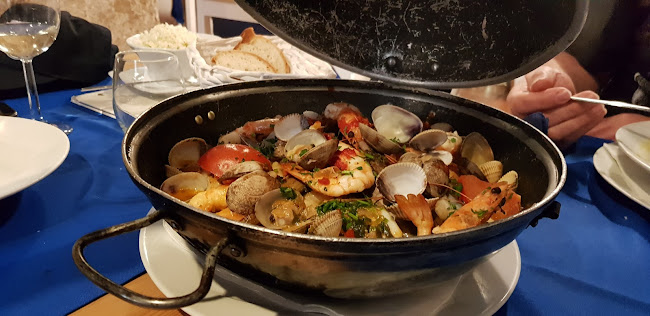 Vila Adentro - Gastronomia e hotelaria