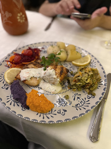Opinii despre Postigo do Carvão Restaurante în Porto - Gastronomia e hotelaria