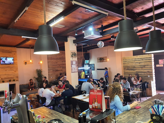 Comentarii opinii despre Roots