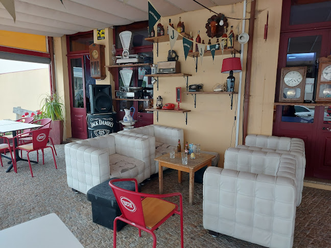 Comentarii opinii despre Macedo's Bar