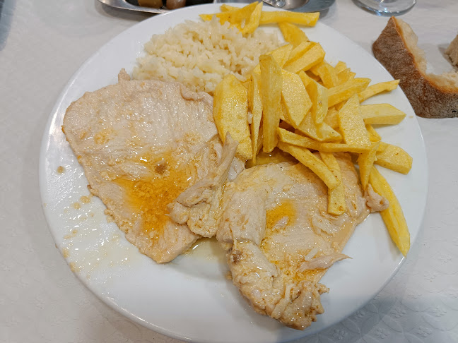 Reviews of Alto dos Moinhos in Amadora - Gastronomia e hotelaria