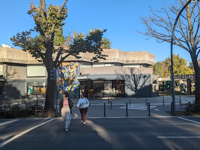 McDonald's - Campo Grande - Gastronomia e hotelaria