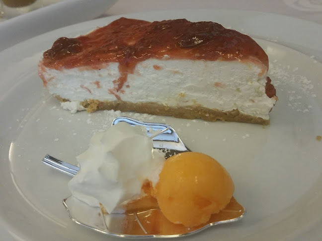 http://www.tendinha.com/