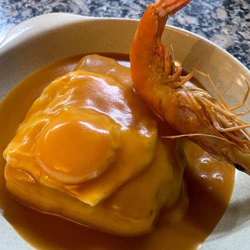 Comentarii opinii despre O Cardeal