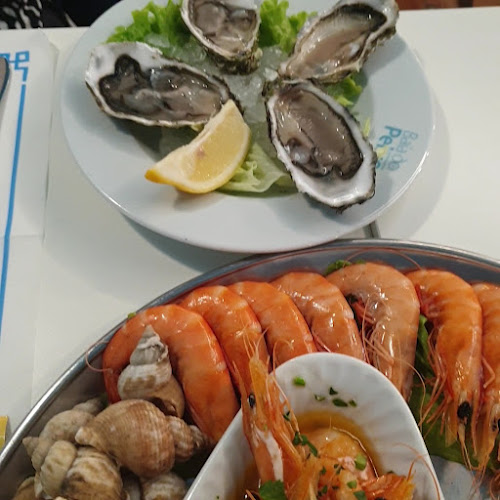 Baía do Peixe - Praça do Comércio - Gastronomia e hotelaria