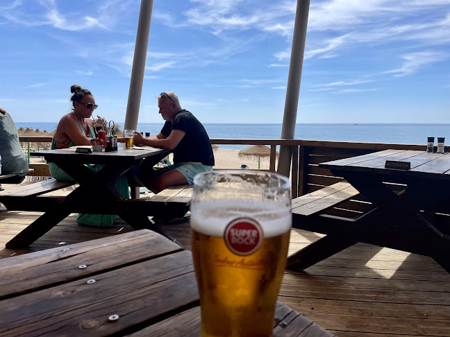 Julia’s restaurant,beach bar & lounge - Gastronomia e hotelaria