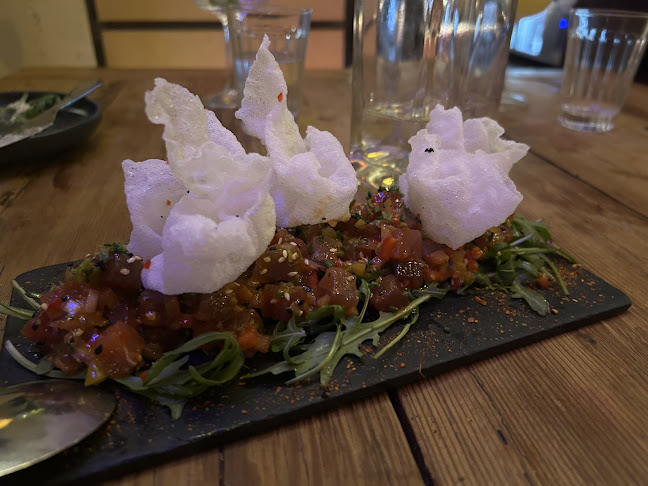 Praça das Flores 18, 1200-332 Lisboa