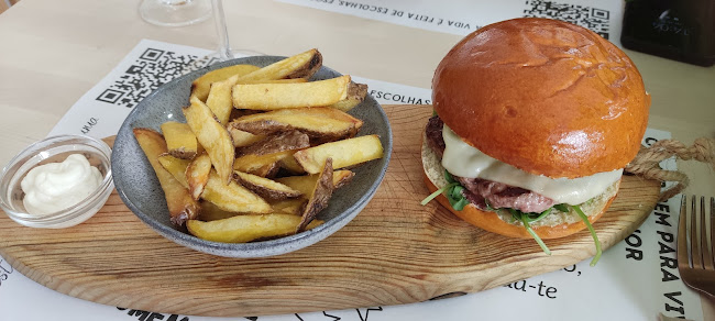 Caverna Brunch & Cocktails - Gastronomia e hotelaria