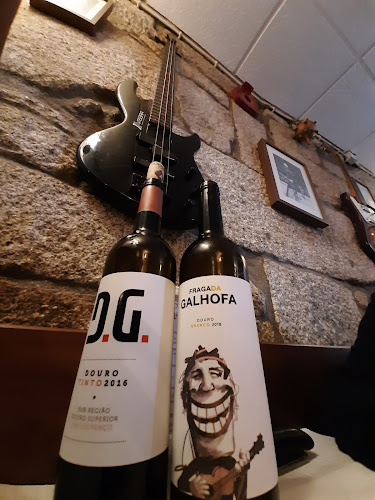 Comentarii opinii despre Taberna Santo António