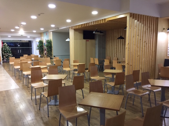 Av. das Forças Armadas 463, 2200-300 Abrantes