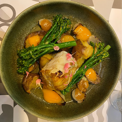 Praça 25 de Abril 15, 2500-110 Caldas da Rainha