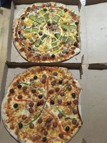 Le Kiosque à Pizzas - Lourinhã - Gastronomia e hotelaria