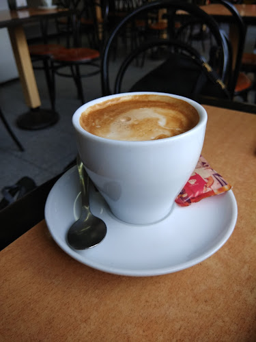 R. de João de Deus 62, 4100-456 Porto