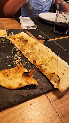 R. Conde Alto Mearim 910, 4450-177 Matosinhos