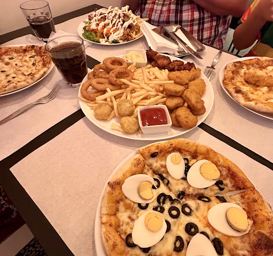 Opinii despre Restaurante Smiley Food în Armação de Pêra - Gastronomia e hotelaria