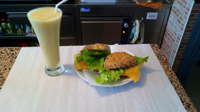 R. Hermes da Fonseca Vermelho, 7005-206 Évora