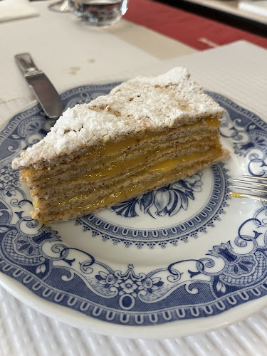 Botequim da Mouraria - Gastronomia e hotelaria