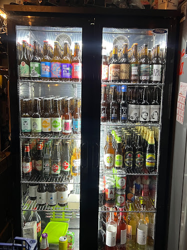 R. 25 de Abril 91 1F, 8600-763 Lagos