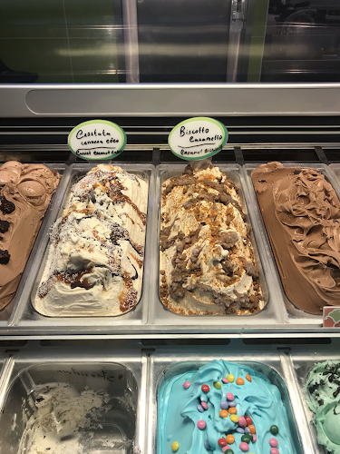 R. Dr. Henrique Gomes 1 Loja2, 8365-133 Armação de Pêra