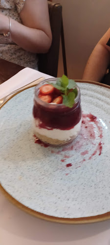 Rua Fernando Mesquita 2453 Antas, 4760-143 Vila Nova de Famalicão