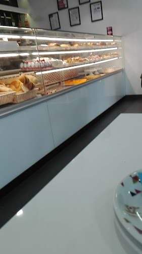 Pasteleria Anjo Doce - Gastronomia e hotelaria
