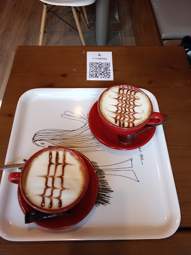 APE Coffee - Gastronomia e hotelaria