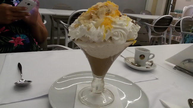 Comentarii opinii despre Doçaria Almeixar, Bistrô