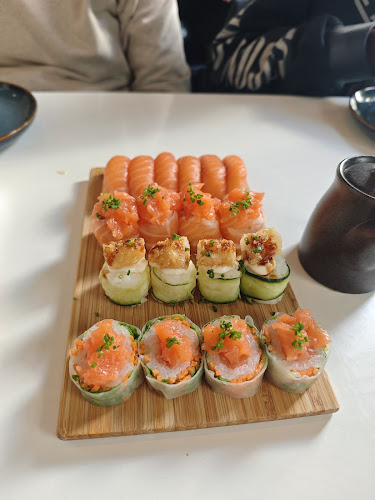 Wow Sushi Bar - Gastronomia e hotelaria