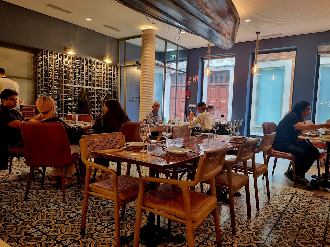 Meia-Nau Porto - Porto